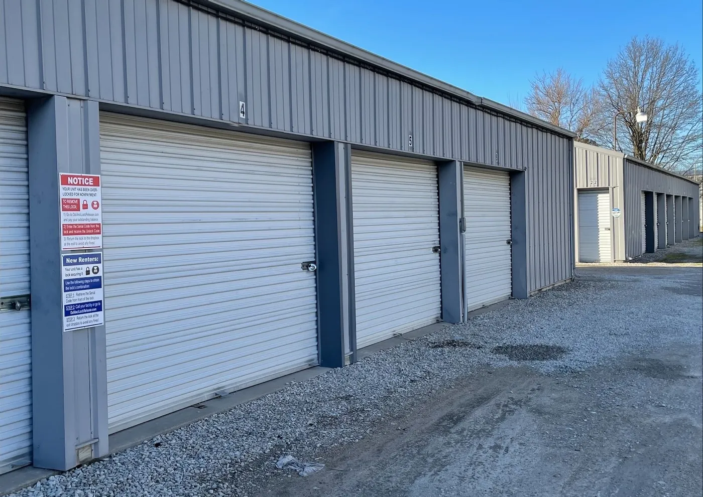 Storage facility with 24 hour access in Shelbyville, IN