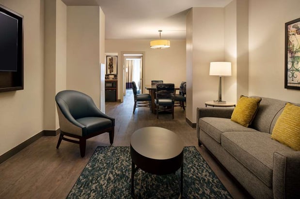 Images Embassy Suites by Hilton New Orleans