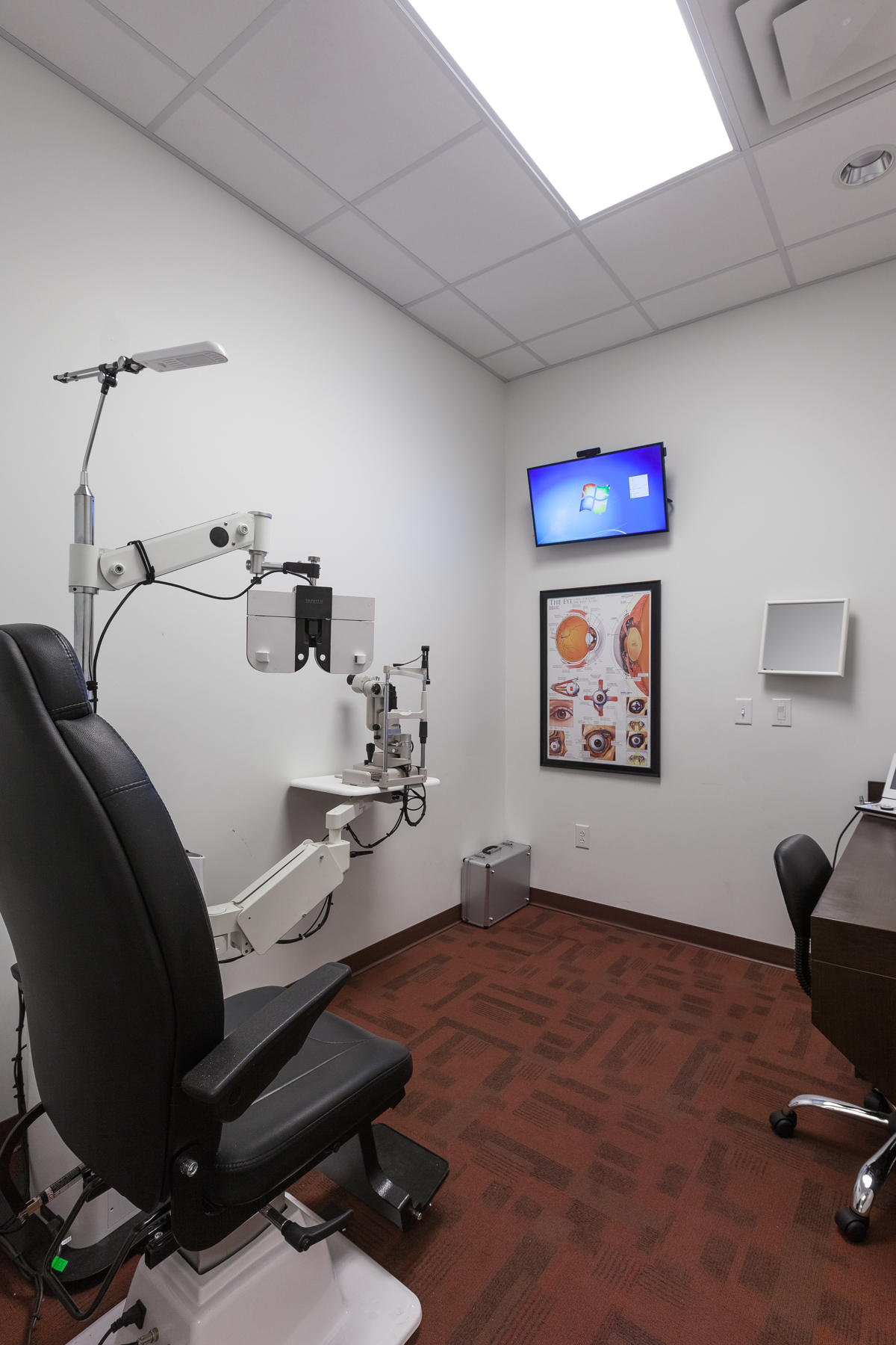 Eye Exam Equipment at Stanton Optical store in Las Cruces, NM 88011 Stanton Optical Las Cruces (575)249-2207