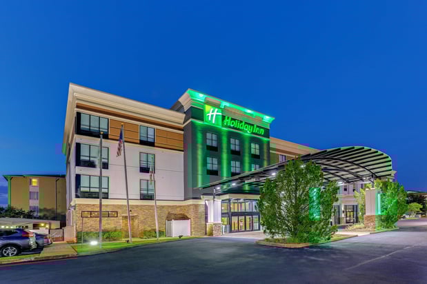 Images Holiday Inn Mobile - Airport by IHG