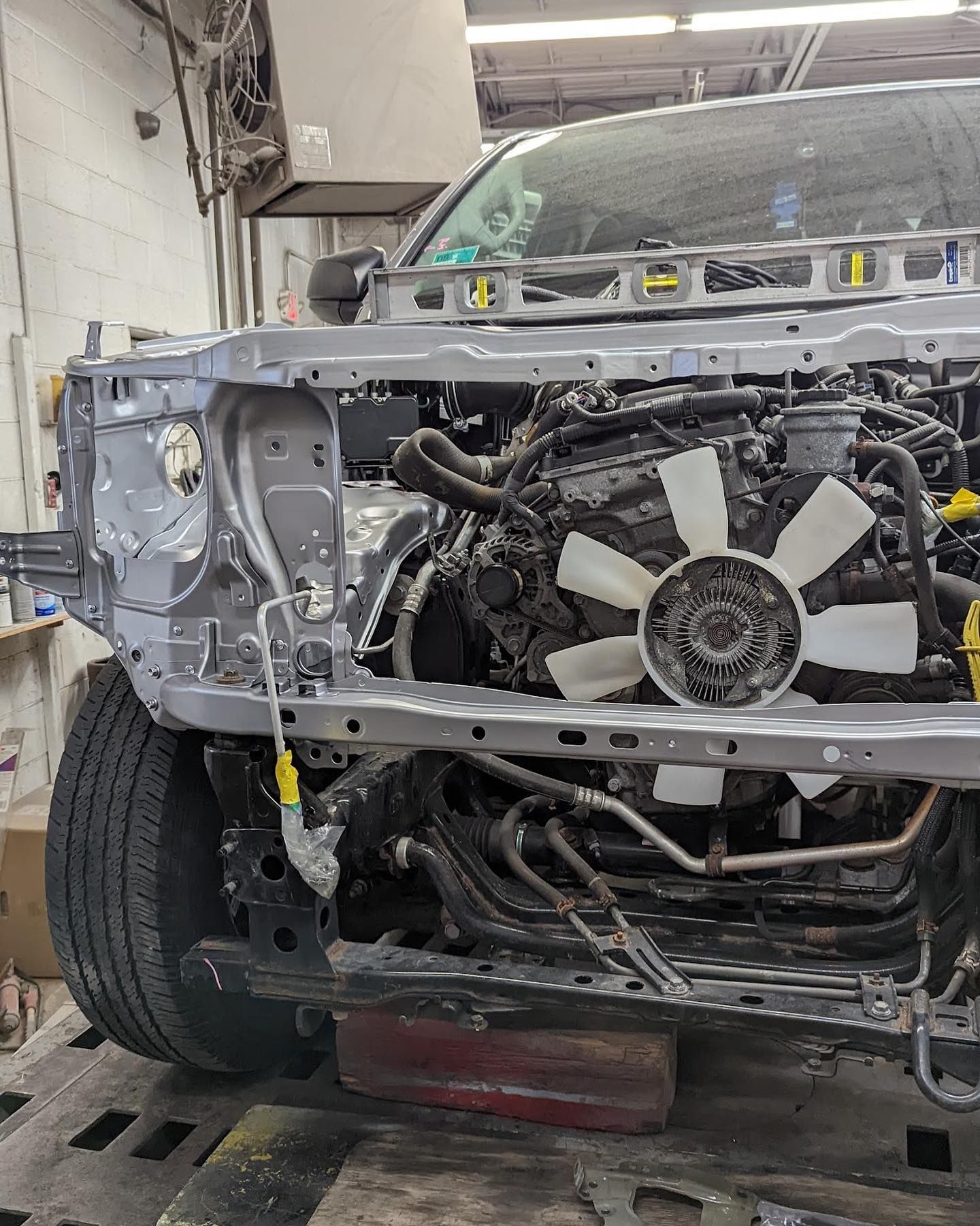 Exclusive Auto Body, LLC Image