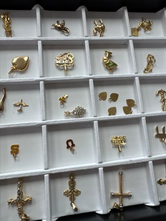 Images Cash For Gold - Jewelry & Watch Buyers Hallandale