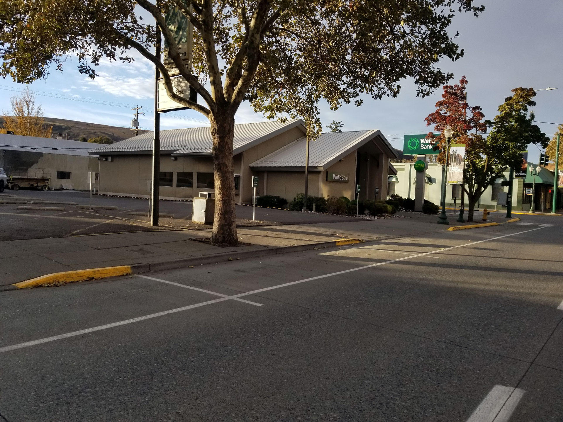 WaFd Bank - Closed Image