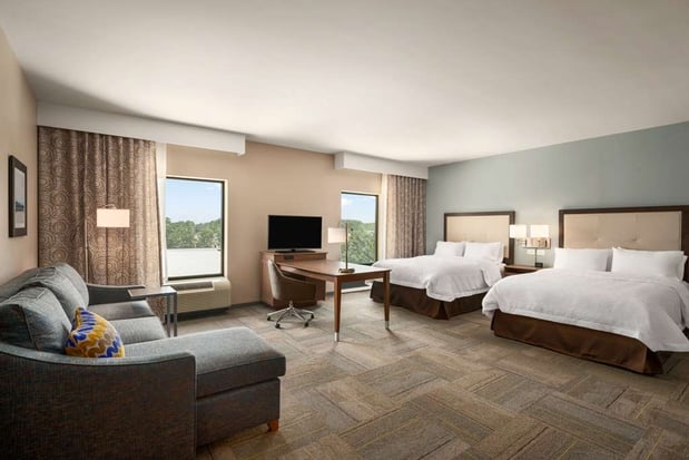 Images Hampton Inn & Suites Lavonia