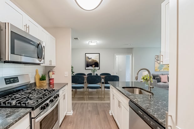 Images Eagle Rock Apartments at Freehold