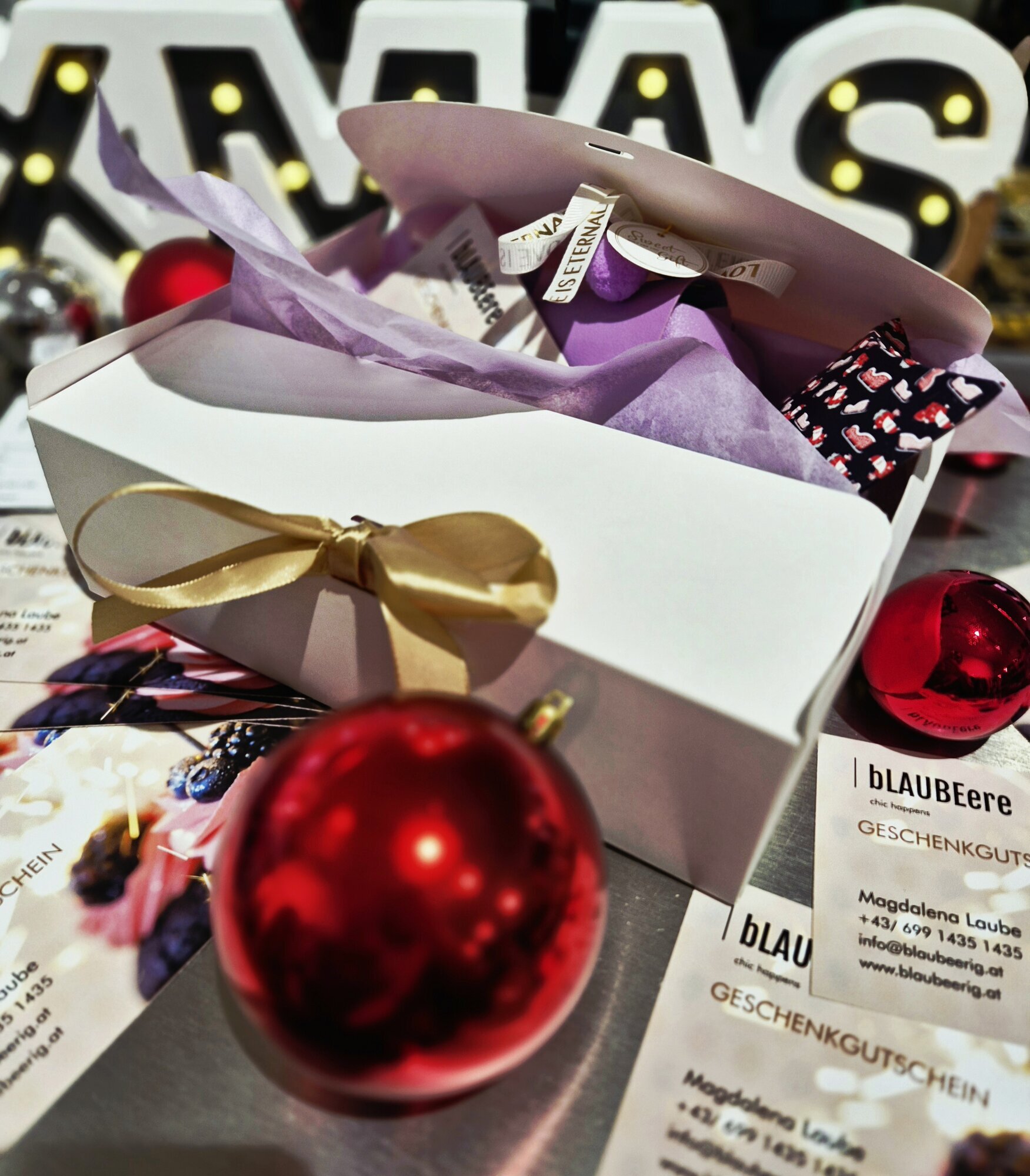 bLAUBEere Farb- & Stilberatung, Dipl.Visagistin, Carl-Zuckmayer-Straße 38 in Salzburg