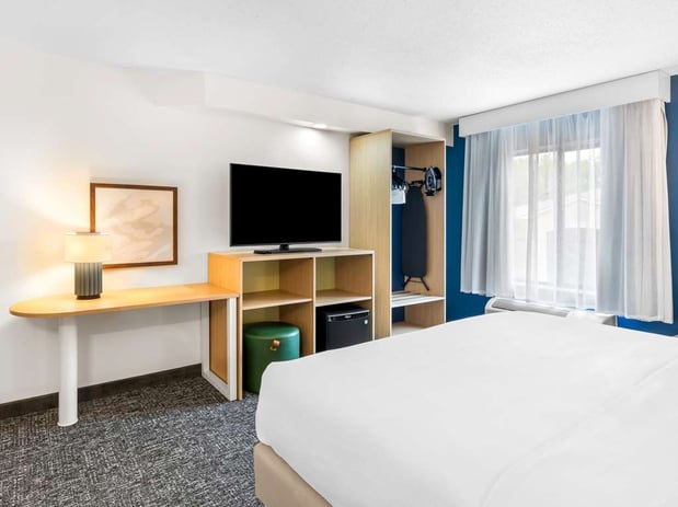 Images Spark by Hilton Augusta