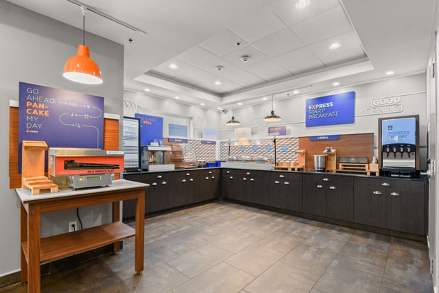 Images Holiday Inn Express & Suites Gonzales by IHG