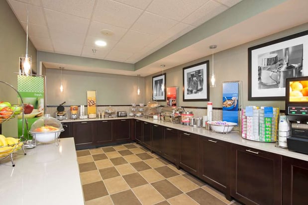 Images Hampton Inn Muskegon