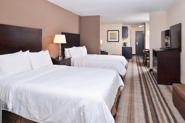 Images Holiday Inn Express & Suites Emporia Northwest, an IHG Hotel