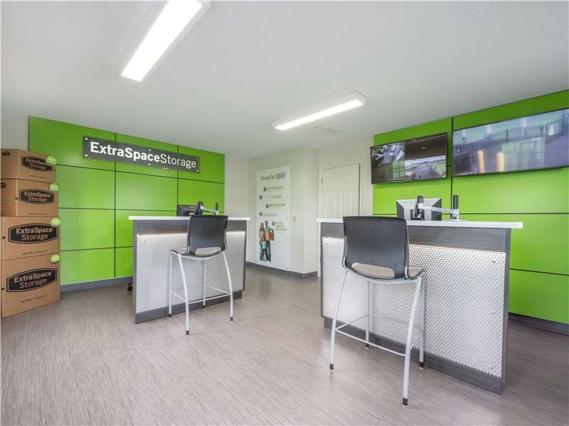 Office - Extra Space Storage at 7301 Winchester Rd, Memphis, TN 38125