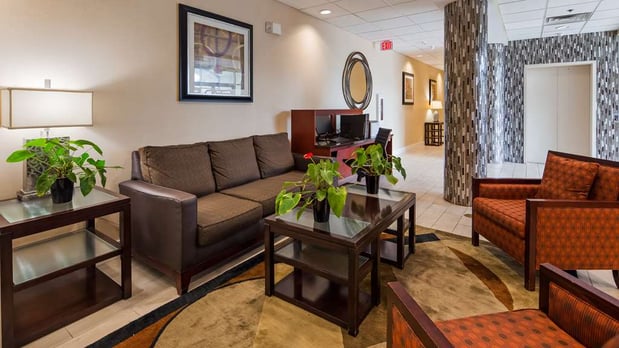 Images Best Western Airport Inn & Suites Cleveland