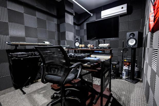 Images Lockout Music Studios