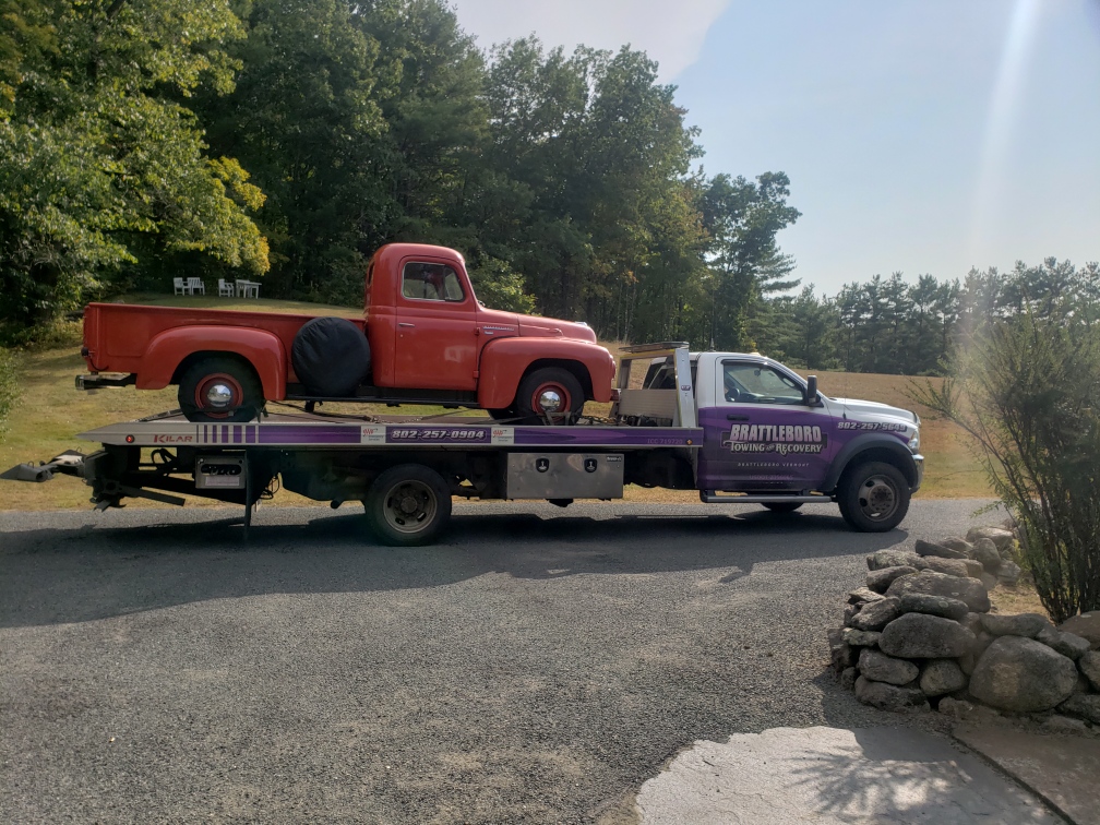 Brattleboro Towing and Recovery | Guilford, VT | (802) 257-5649 | 24 Hour Towing Service | Light Duty Towing | Medium Duty Towing | Flatbed Towing | Wrecker Towing | Box Truck Towing | Dually Towing | Motorcycle Towing | Auto Transports | Limousine Towing | Classic Car Towing | Luxury Car Towing | Sports Car Towing | Exotic Car Towing | Boat Transporter | Long Distance Towing | Tipsy Towing | Junk Car Removal | Winching & Extraction | Accident Recovery | Accident Cleanup | Equipment Transportation | Moving Forklifts | Scissor Lifts Movers | Boom Lifts Movers | Excavators Movers | RV Towing | Motorhome Transport | Police Impounds | Repossessions | Roadside Assistance | Lockouts | Fuel Delivery | Fluid Delivery | Jump Starts | Mobile Battery Delivery and Installation | Tire Changes | Mobile Mechanic