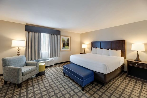 Images Best Western North Bryant Inn