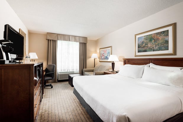 Images Holiday Inn Johnstown-Gloversville by IHG