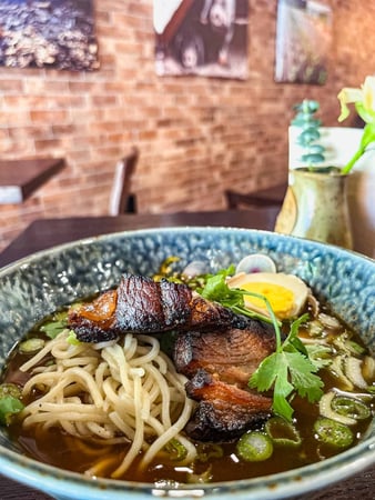 Images Holden Oversoul Kitchen & Oyster Bar