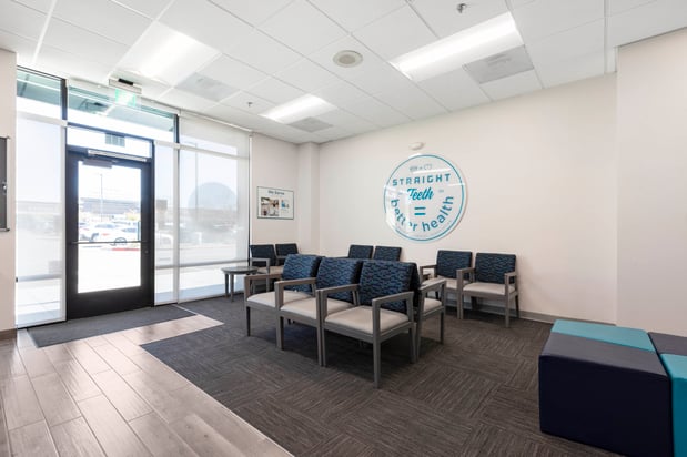Images Dentists on Lake Pleasant