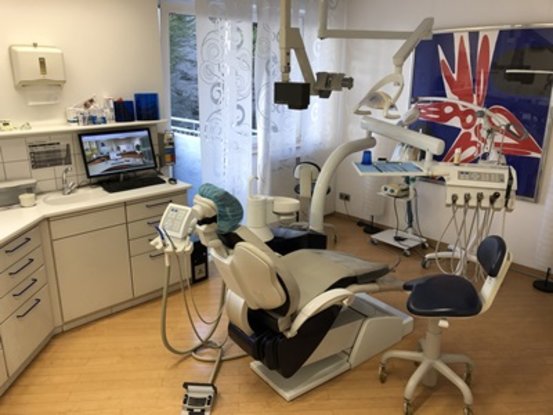 Dr. Ralf Wolter, Berrenrather Straße 339 in Köln