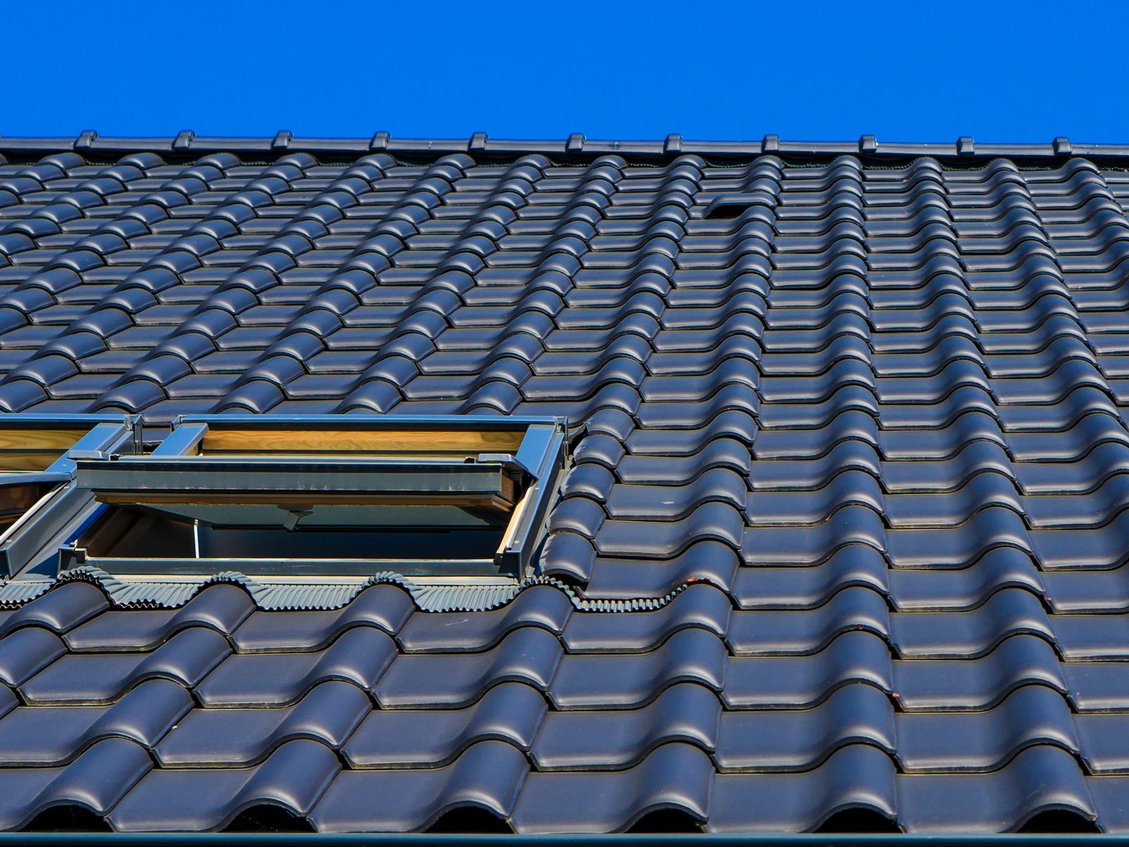 Northeastern Roofing LLC