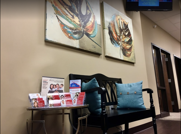 Images Elam Real Estate