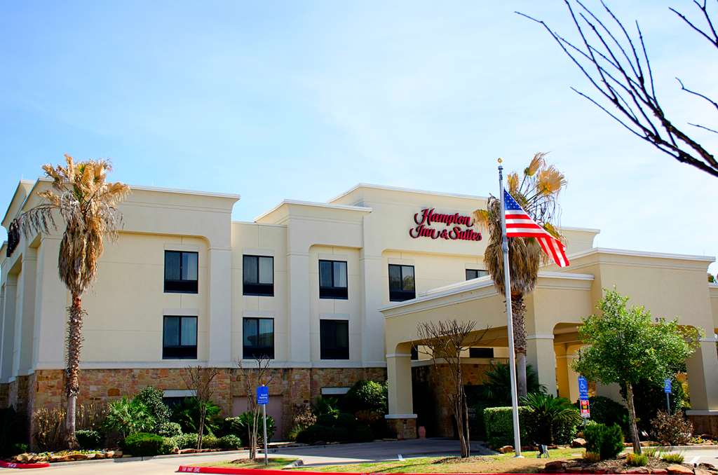 Hampton Inn & Suites College Station/US 6-East Bypass - College Station, TX 77845 - (979)694-2100 | ShowMeLocal.com
