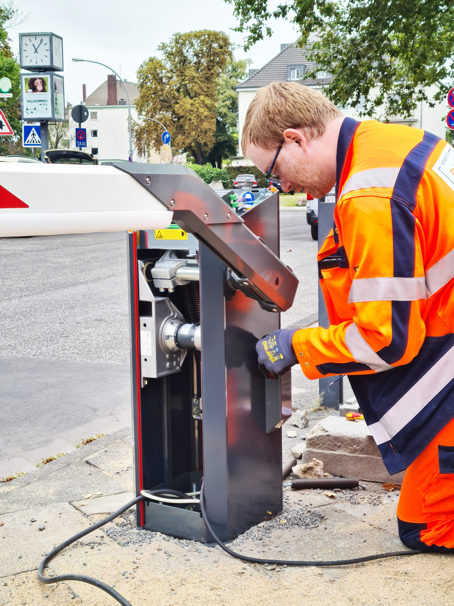 Bilder Debuschewitz Verkehrstechnik GmbH & Co. KG