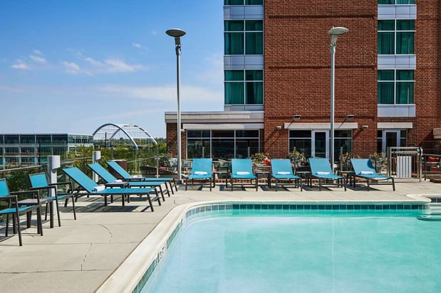 Images Hilton Garden Inn Nashville Downtown/Convention Center