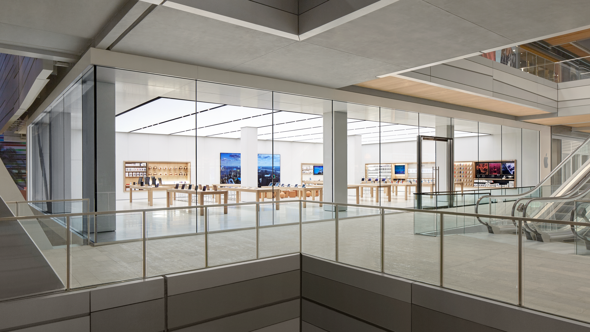 Apple Brickell City Centre