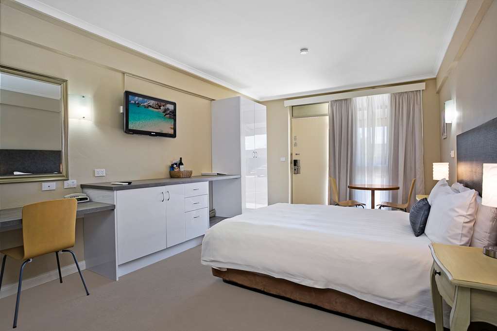 Images Best Western Sanctuary Inn