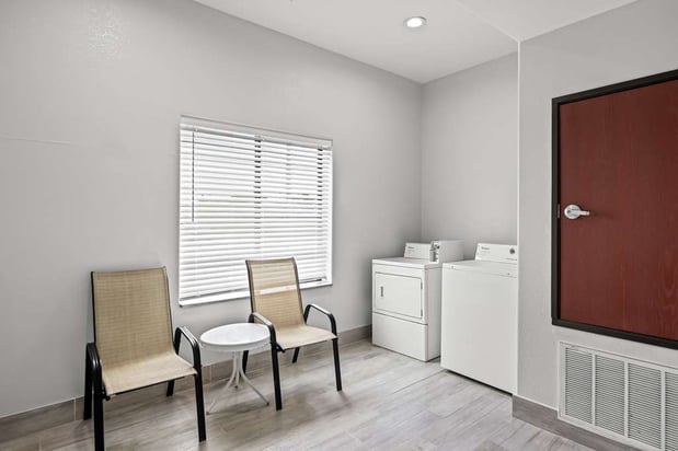 Images Best Western Palace Inn & Suites
