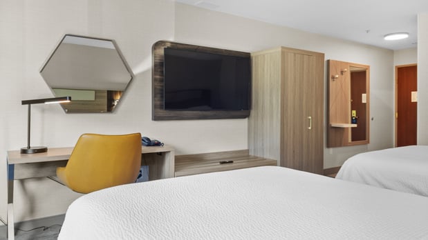 Images Holiday Inn Express & Suites Manchester-Airport by IHG