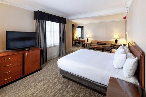 Images Hilton Cincinnati Netherland Plaza