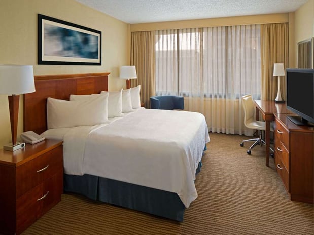 Images Embassy Suites by Hilton Winston Salem