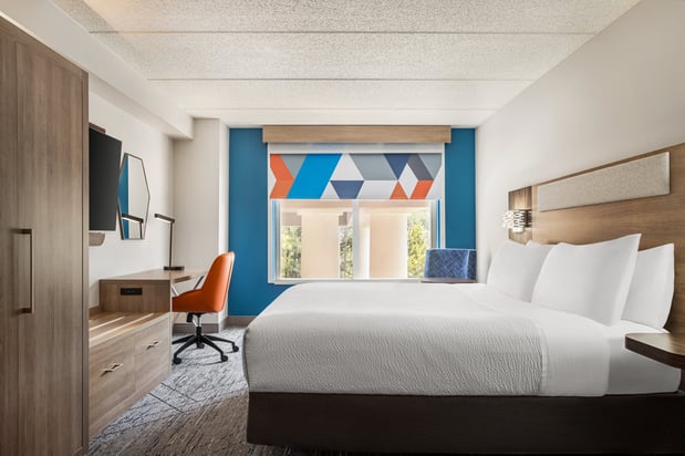Images Holiday Inn Express & Suites Birmingham-Irondale (East) by IHG
