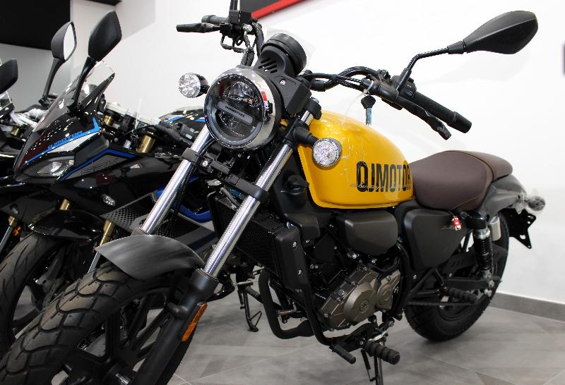 Images Moto Russo