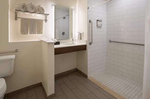 Images Holiday Inn Pearl - Jackson Area by IHG