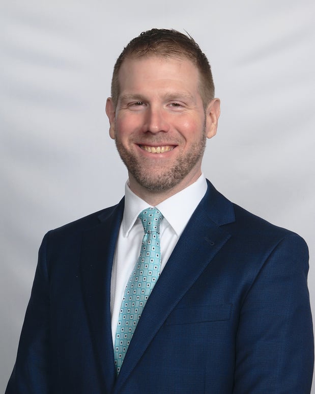 Images Derek Dierks - Thrivent