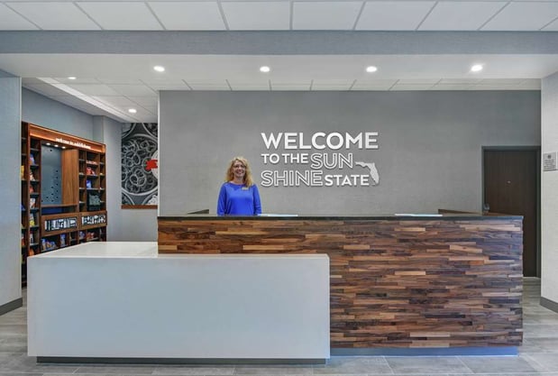 Images Hampton Inn & Suites Middleburg