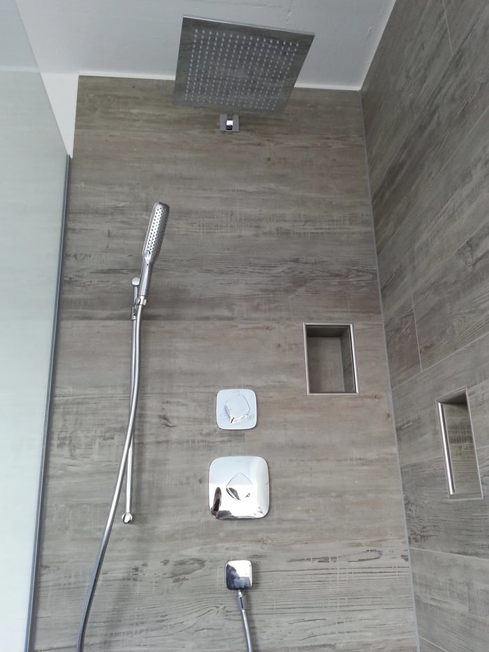 Bilder Berger Keramische Wand+Bodenbeläge AG