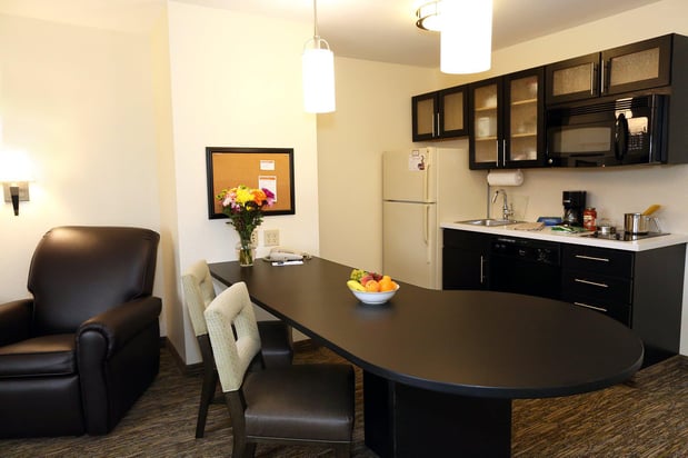 Images Candlewood Suites East Lansing by IHG