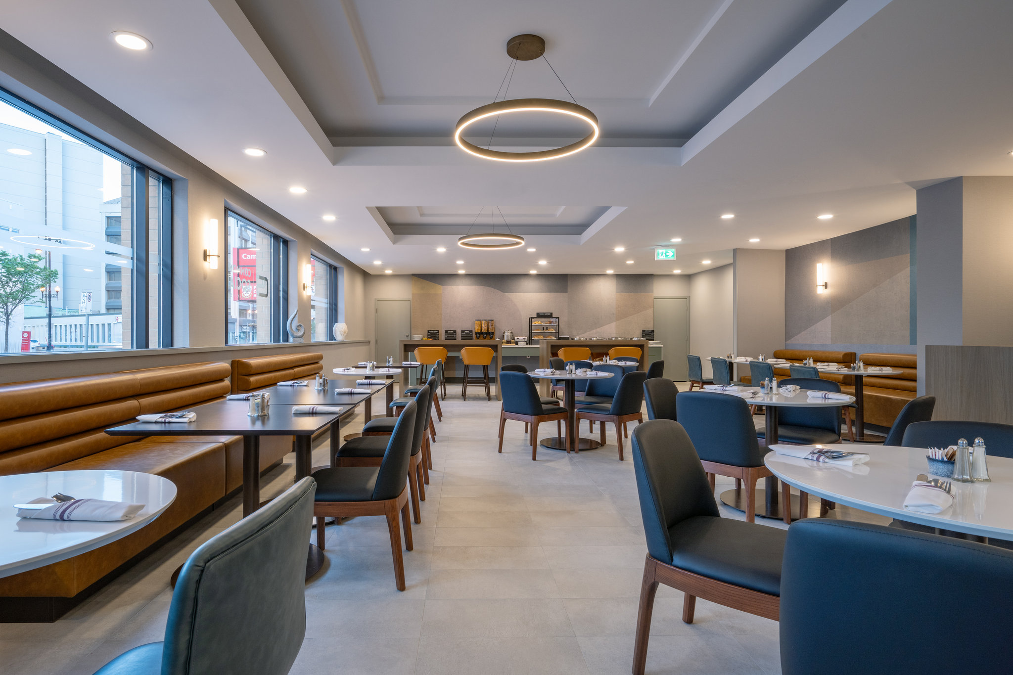 Images Holiday Inn & Suites Winnipeg-Downtown by IHG