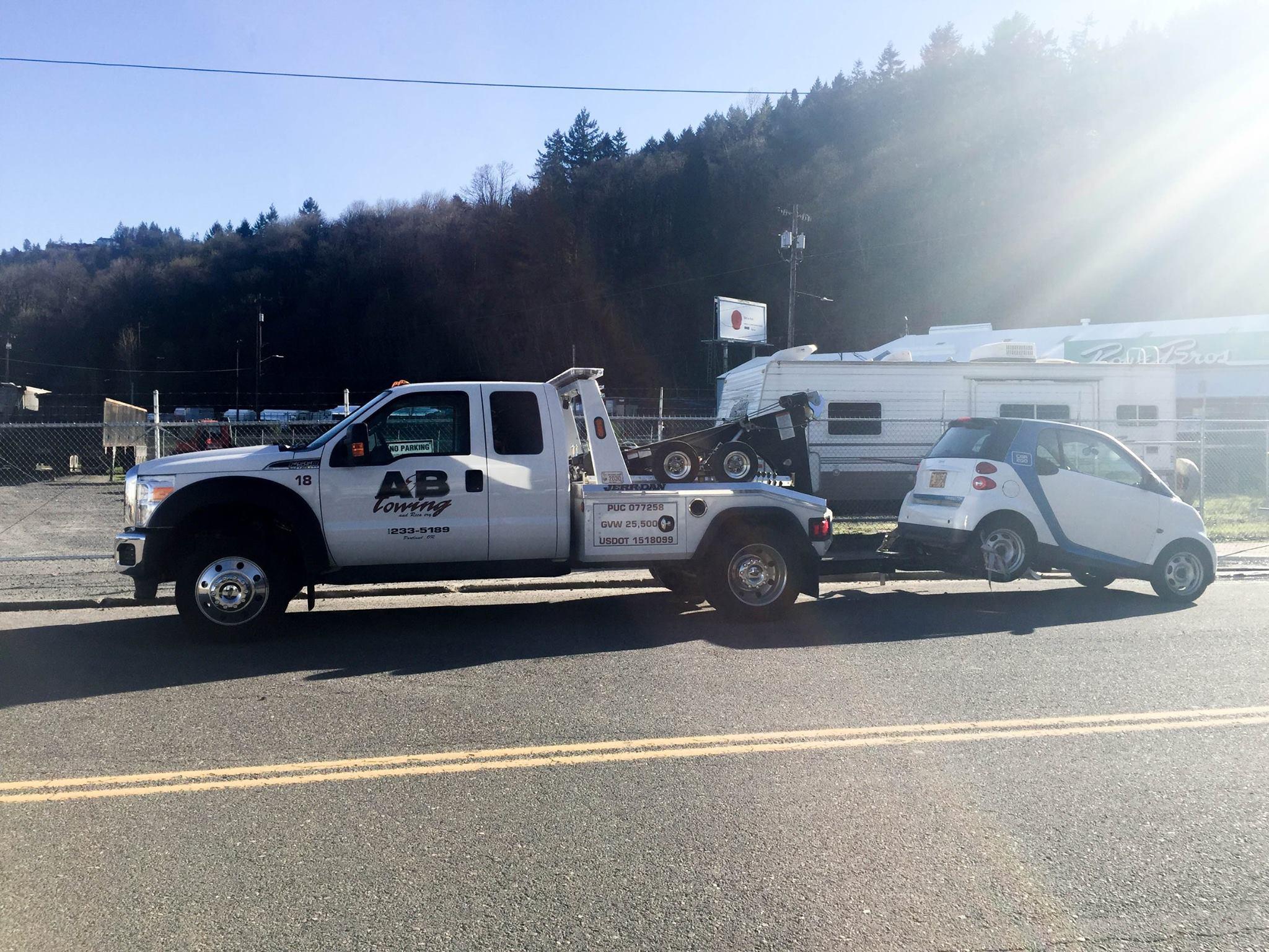 Providing expert car towing and roadside service! A&B Towing & Recovery Portland (503)233-5189