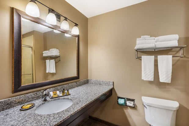 Images Best Western Plus Intercourse Village Inn & Suites