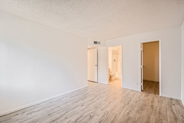 Images Rise at Estrella Park