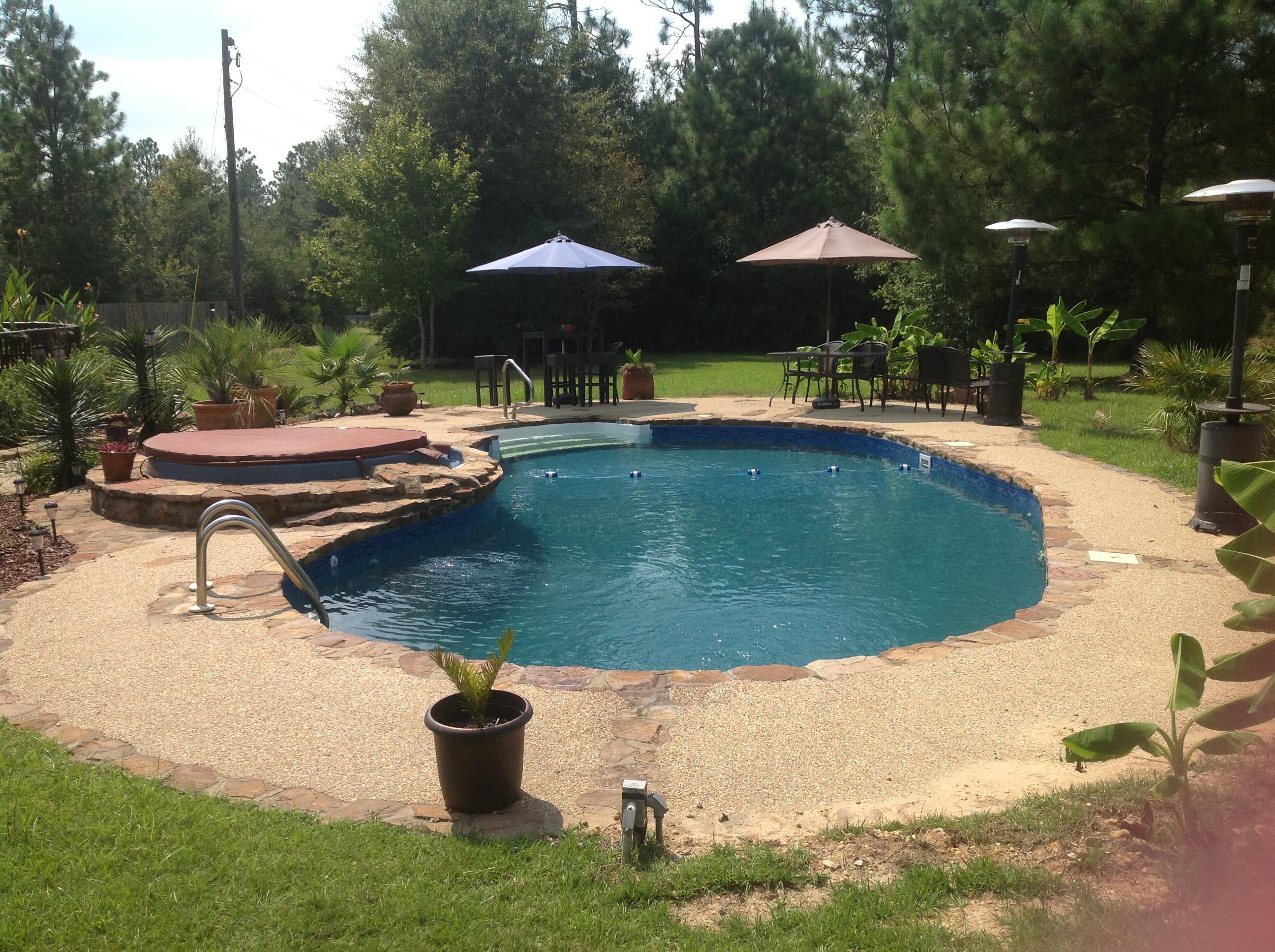 Graham Pool Co in Collins, MS 39428