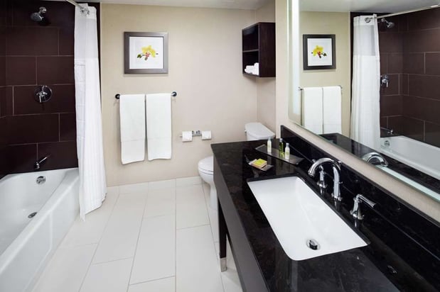 Images DoubleTree by Hilton Manchester Downtown