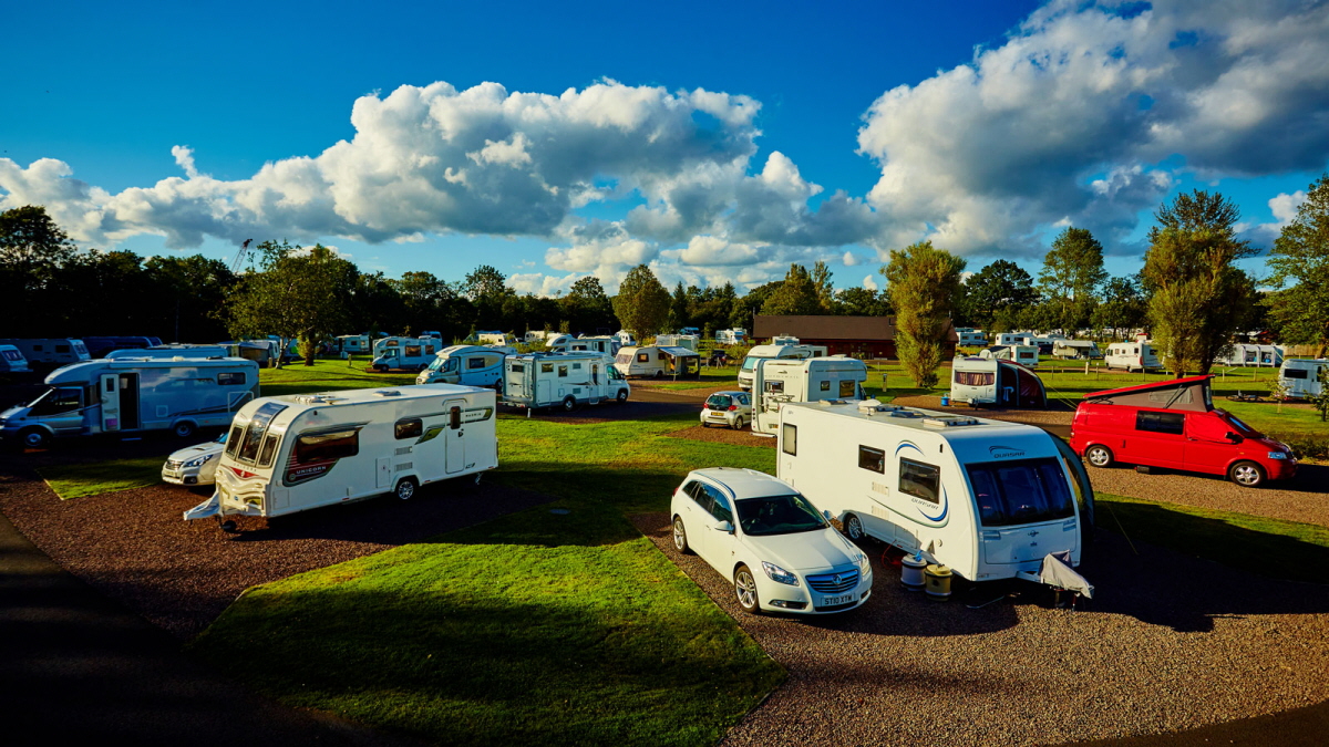 Images Strathclyde Country Park Caravan and Motorhome Club Campsite
