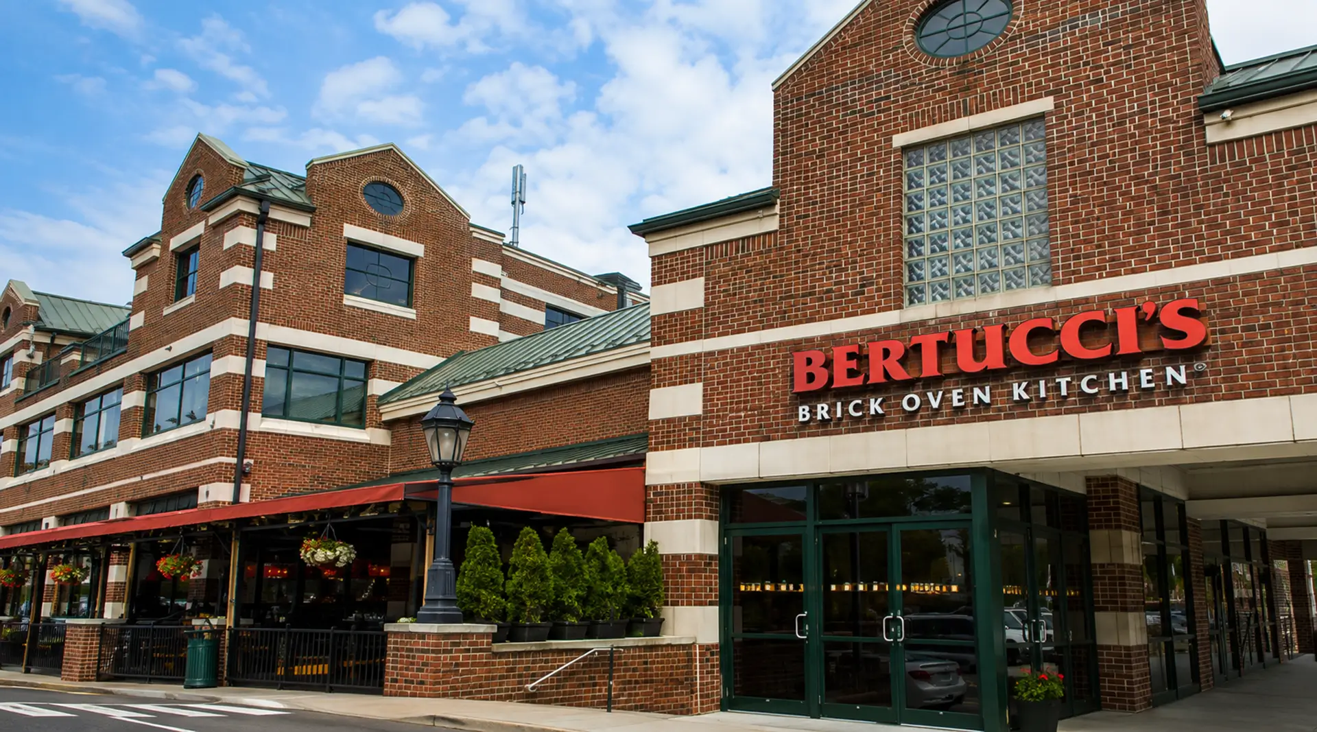 The exterior of Bertucci's West Roxbury