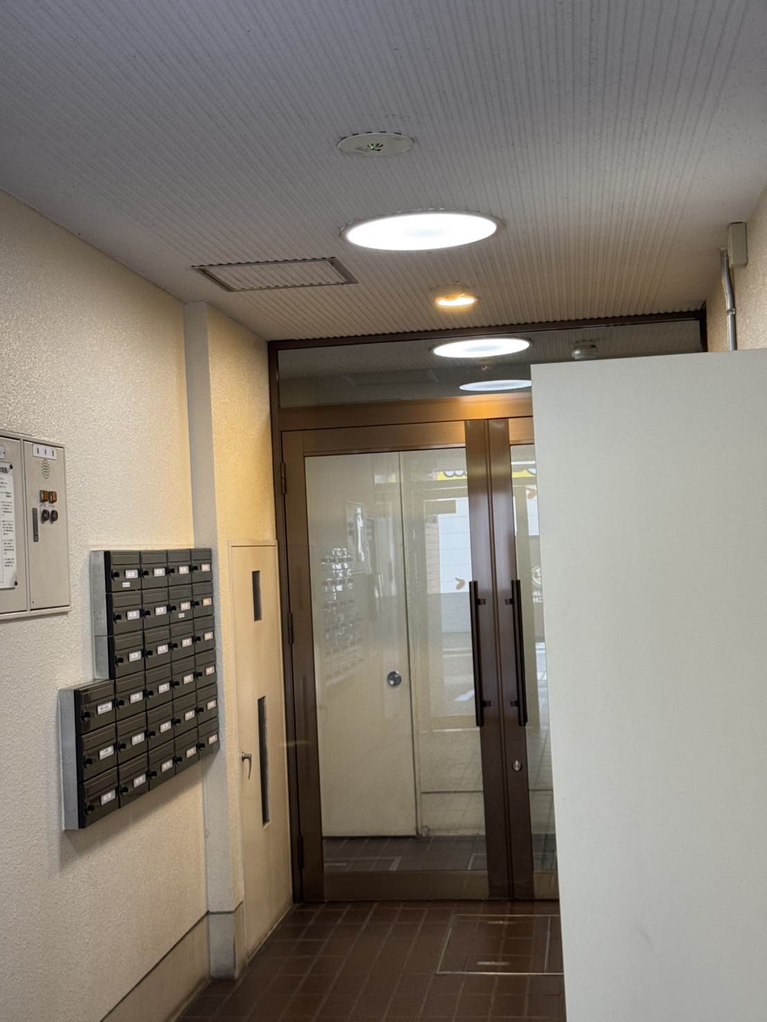 Images 栄商事リース株式会社
